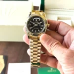 Rolex Day-Date Gold 41mm - Image 2