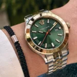 VERSACE HELLENYIUM VEVK00620 Green Dial - Image 3